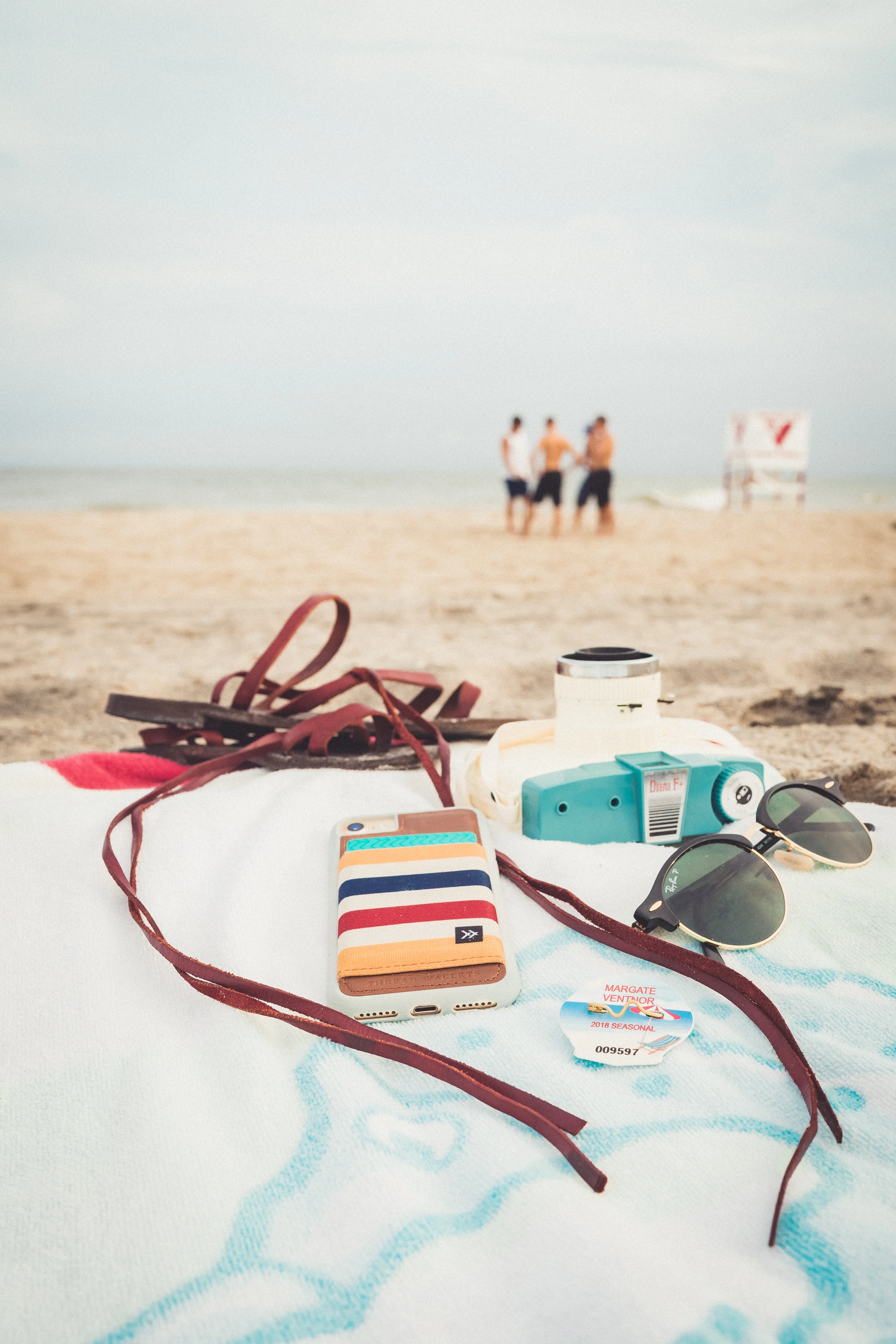 Threadwallets Beach8.jpg