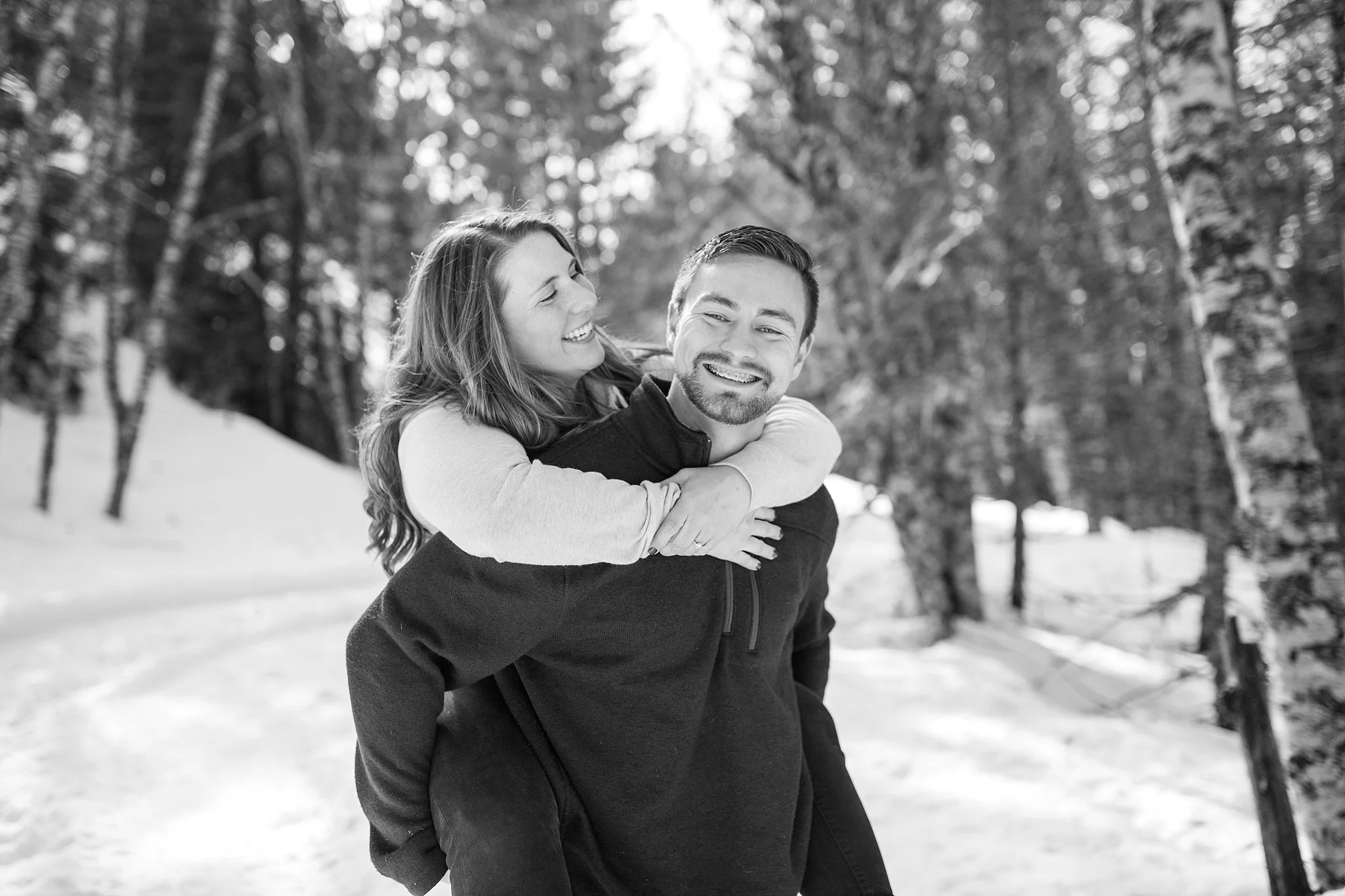Snowy_Portland_Engagement_Photographer.jpg