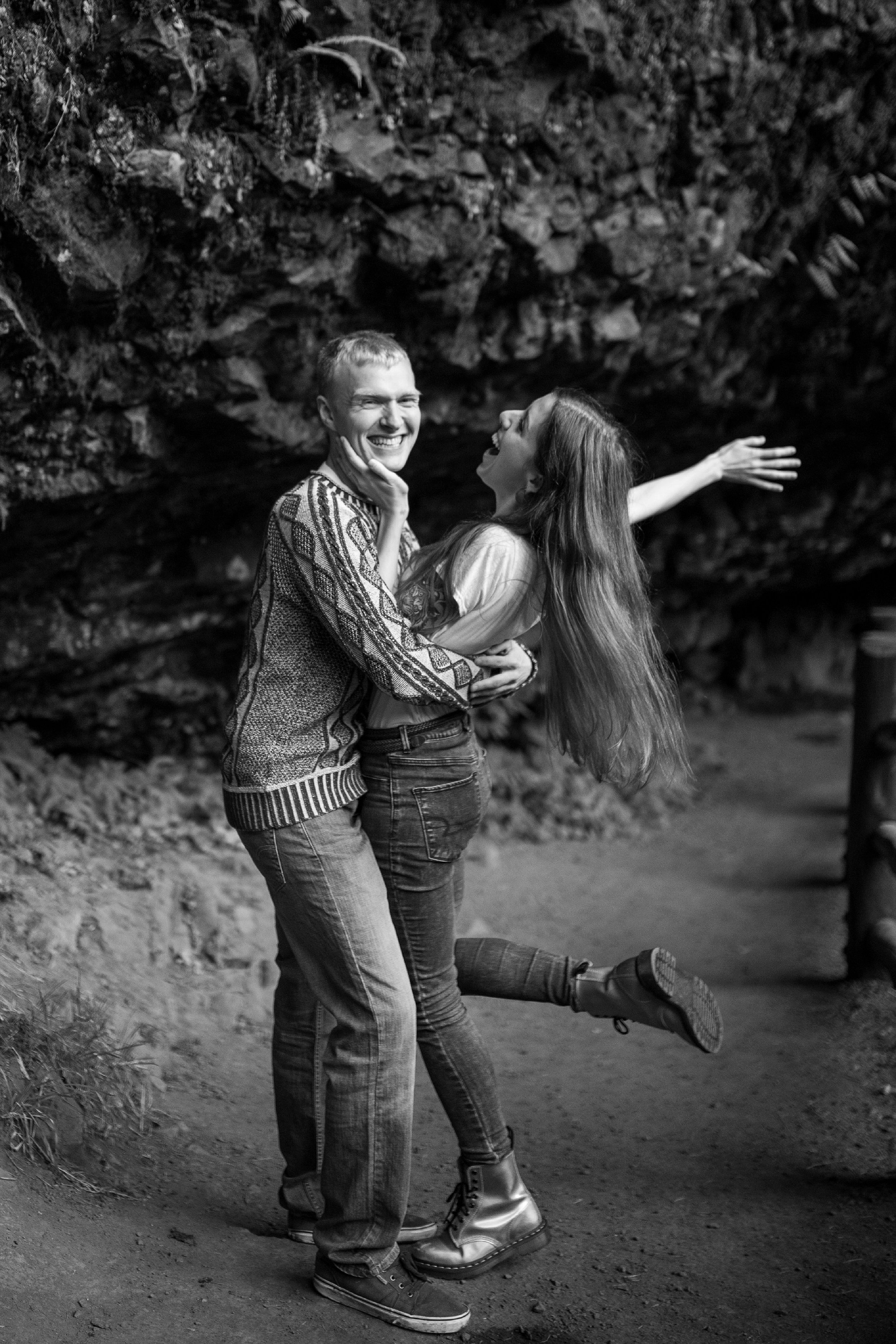 Silver Falls State Park Engagement Photographer