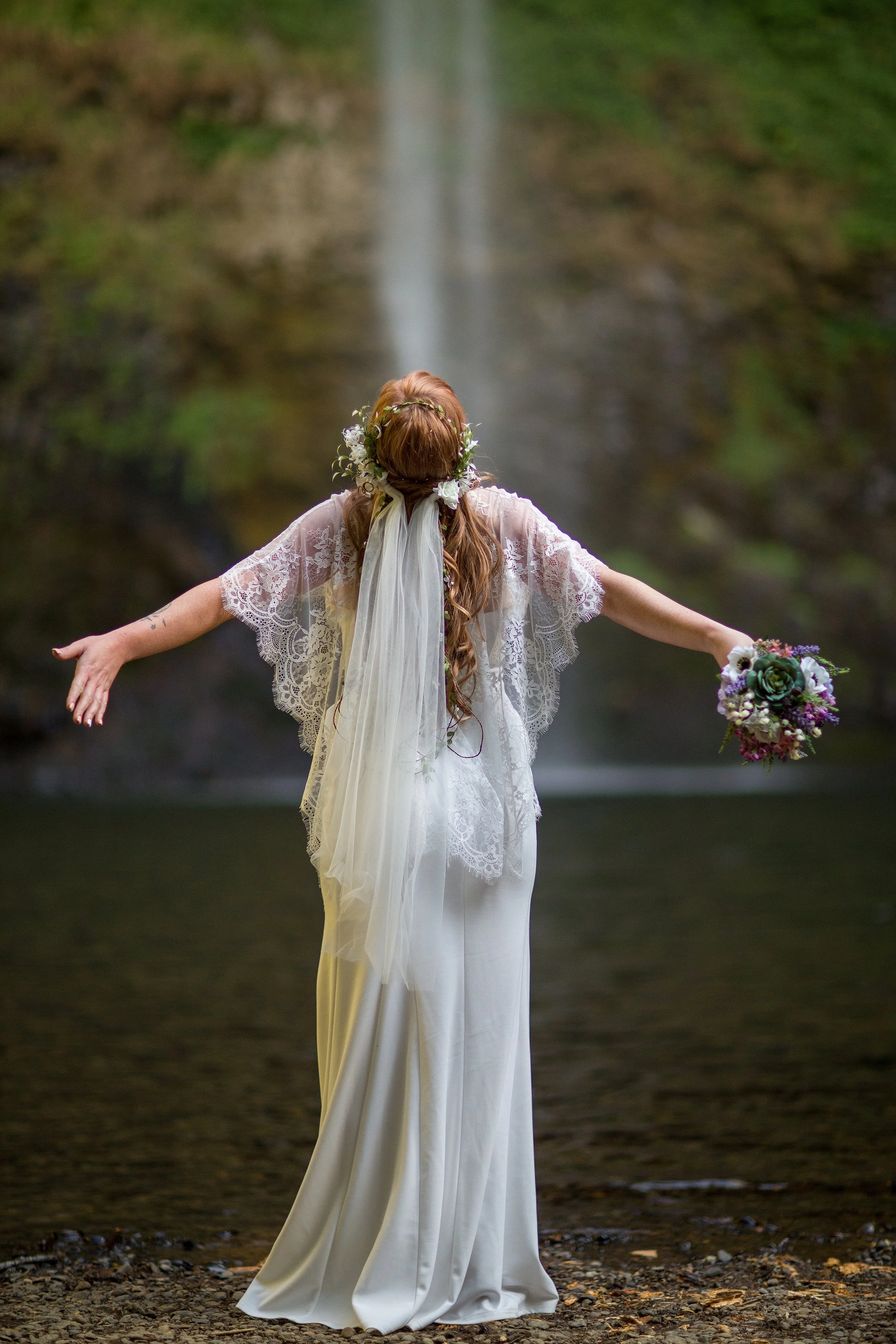 Silver Falls Elopement Photographer