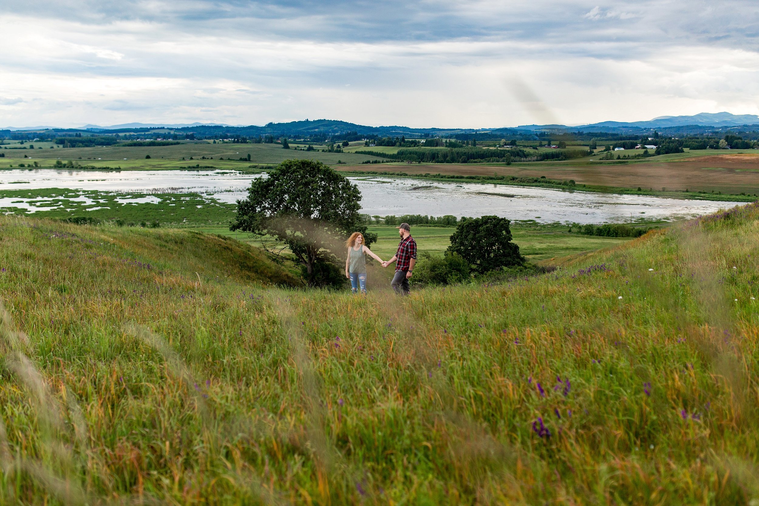 Oregon Candid Wedding Photos