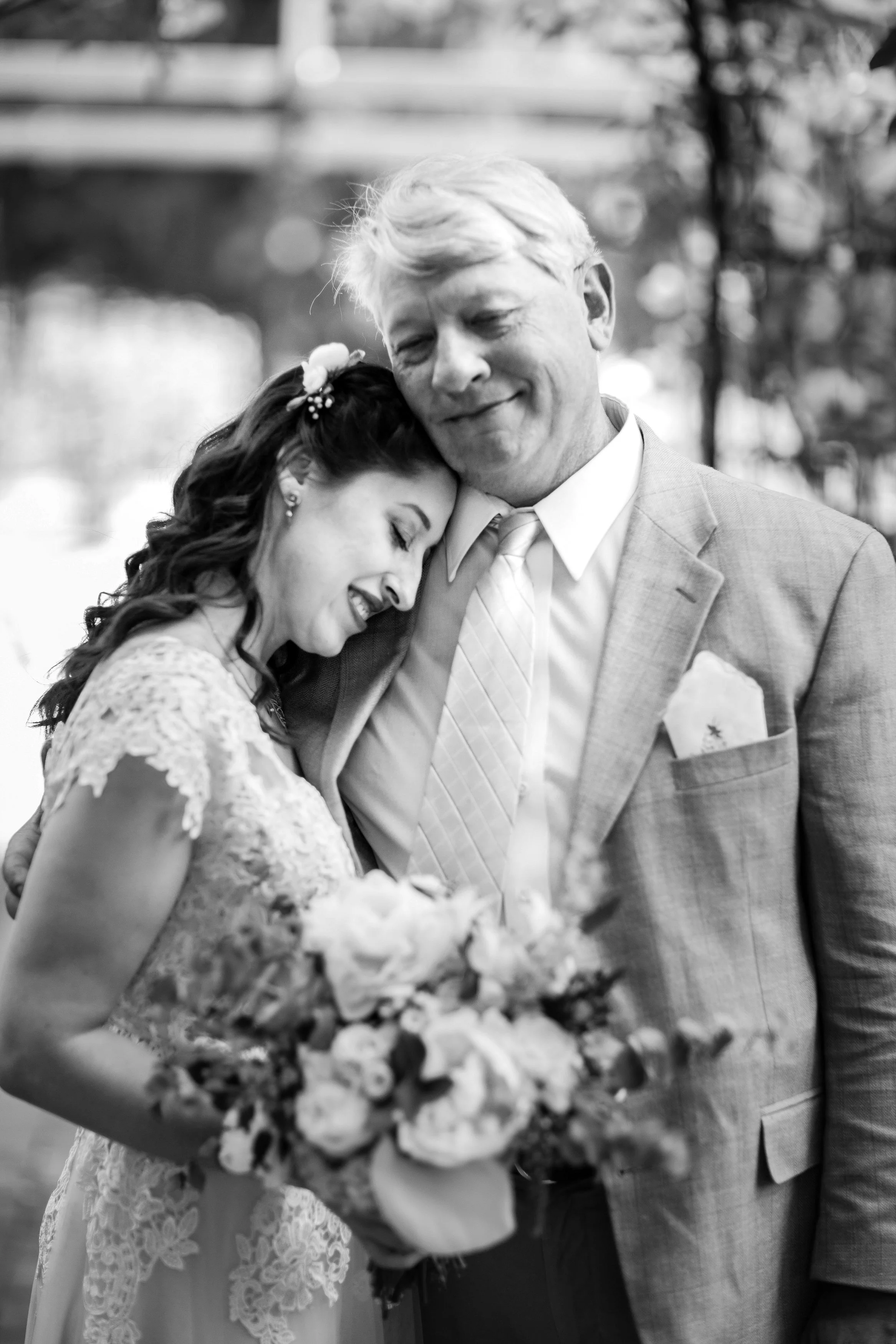 Candid Salem Oregon Wedding Photographer
