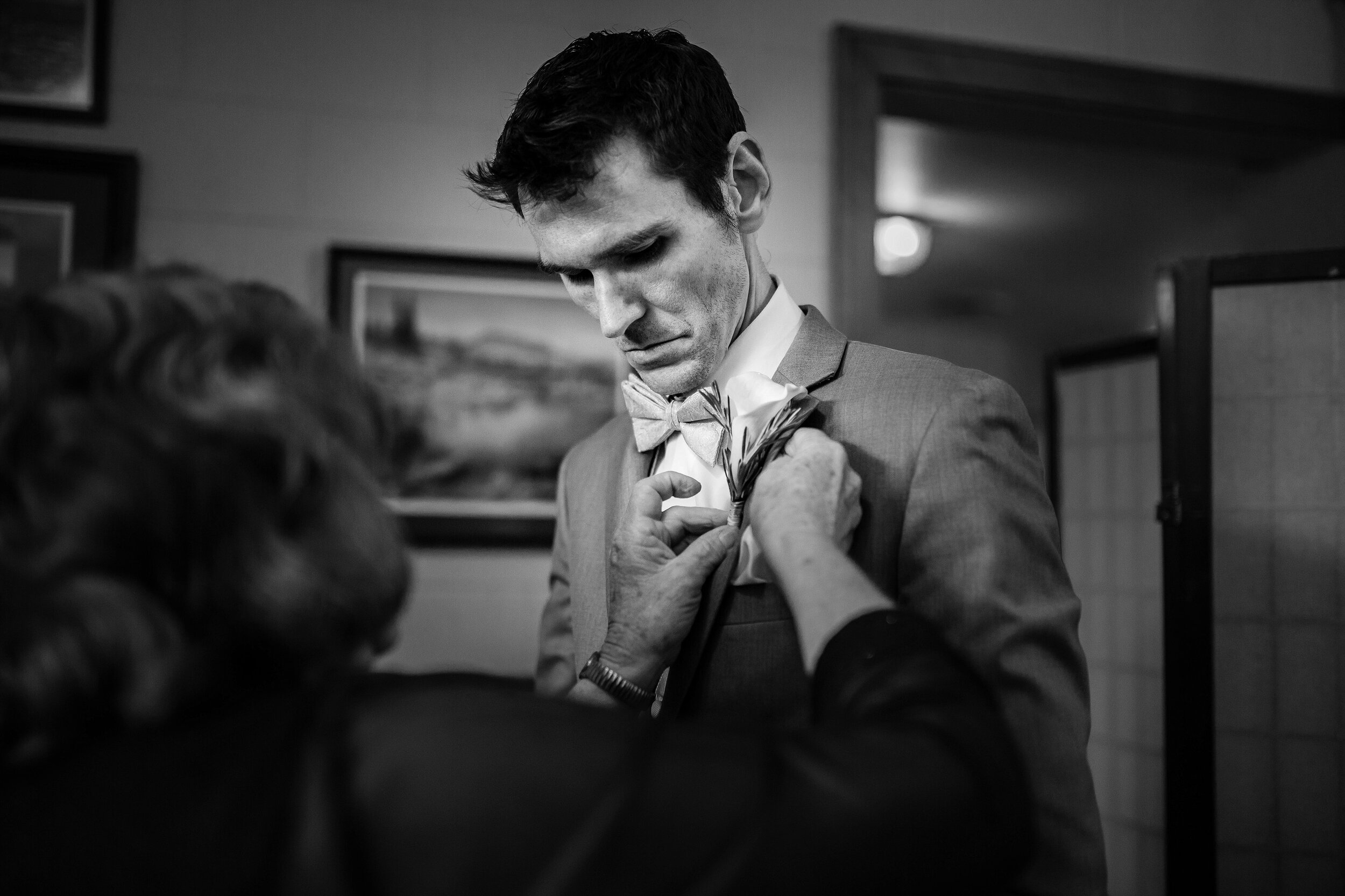 Candid Wedding Photographer Salem Oregon