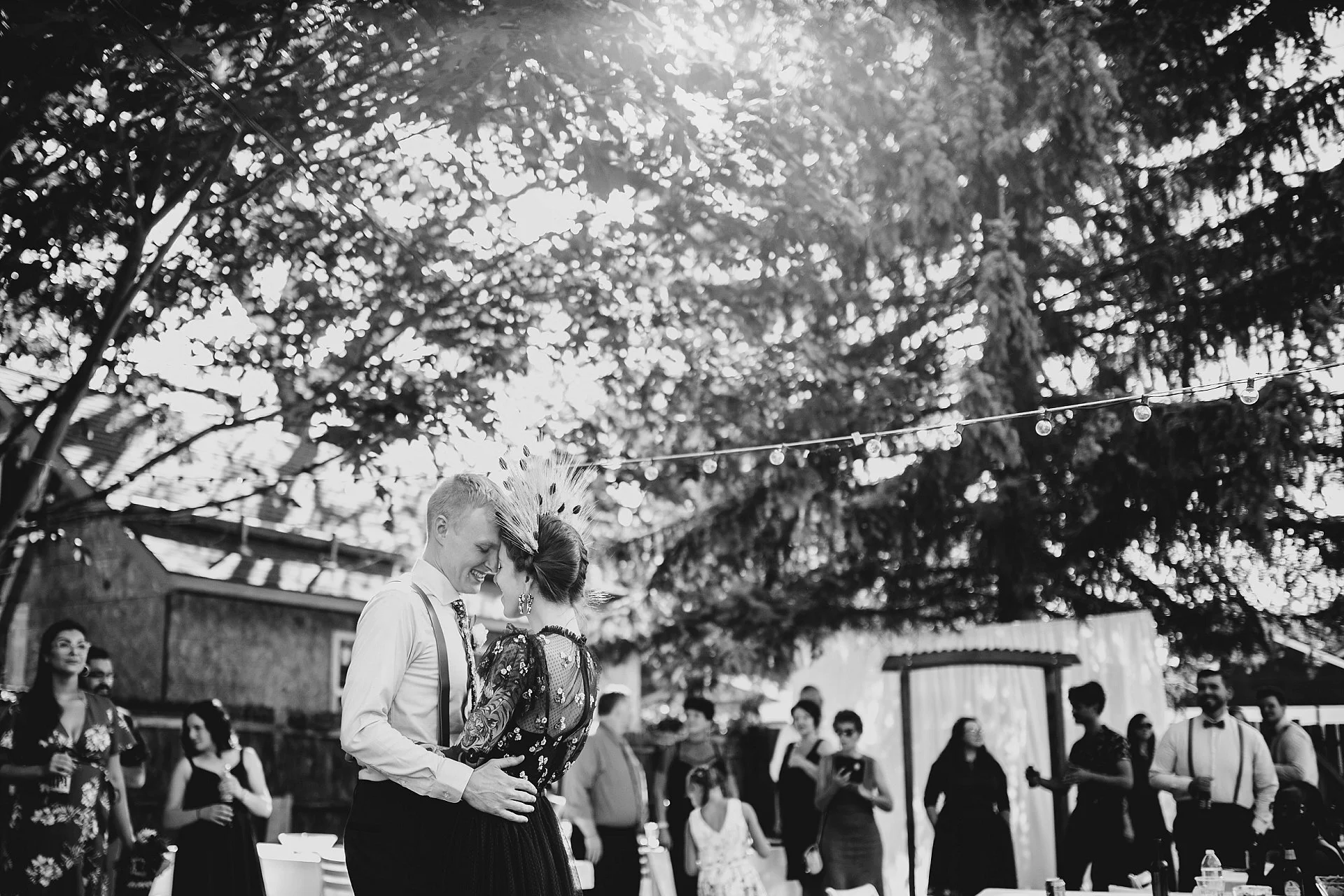 Salem Oregon Backyard Wedding Photographer