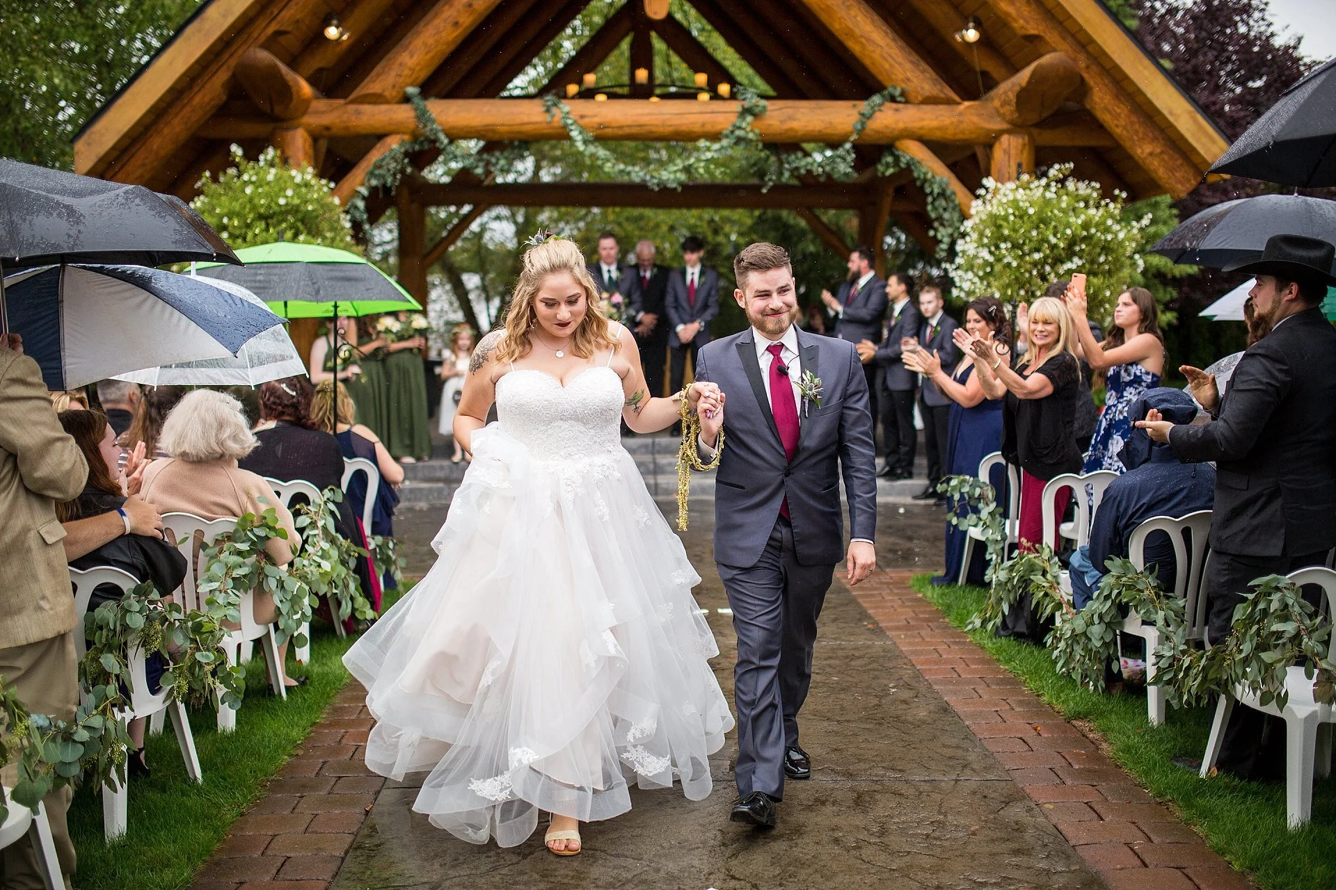 Cassie and Jordan Log House Garden at Willow Lake Wedding Keizer, Oregon