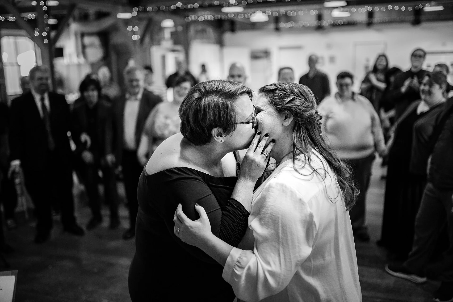 Salem Oregon Lesbian Wedding Photographer