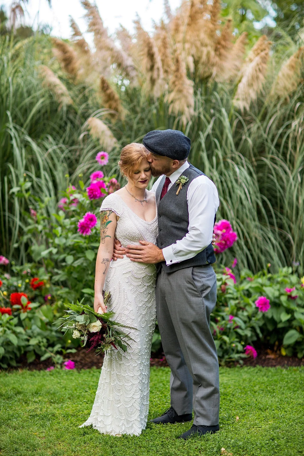 Green Villa Barn Wedding Photos