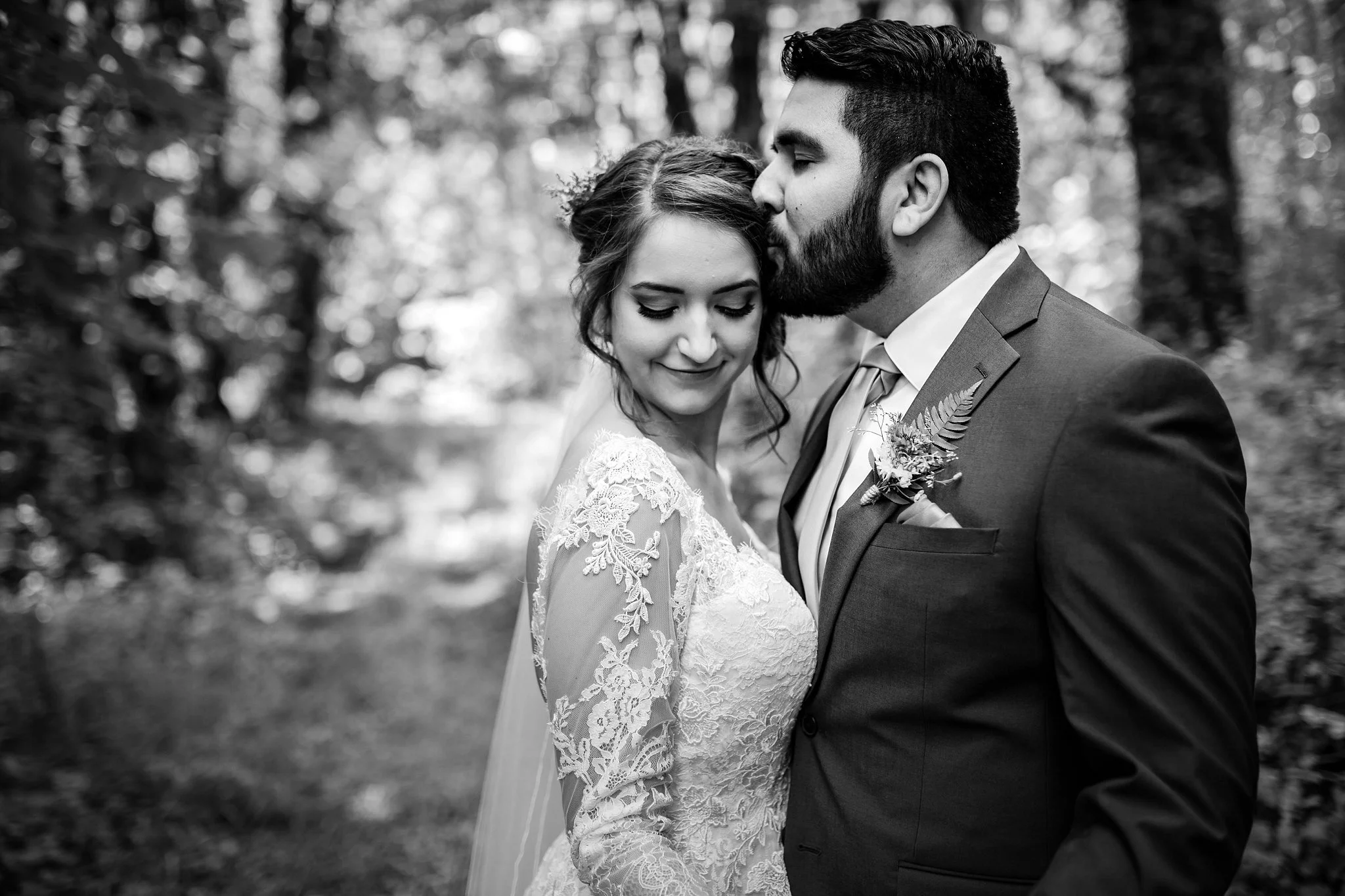 Ron's Pond Wedding Venue Pictures