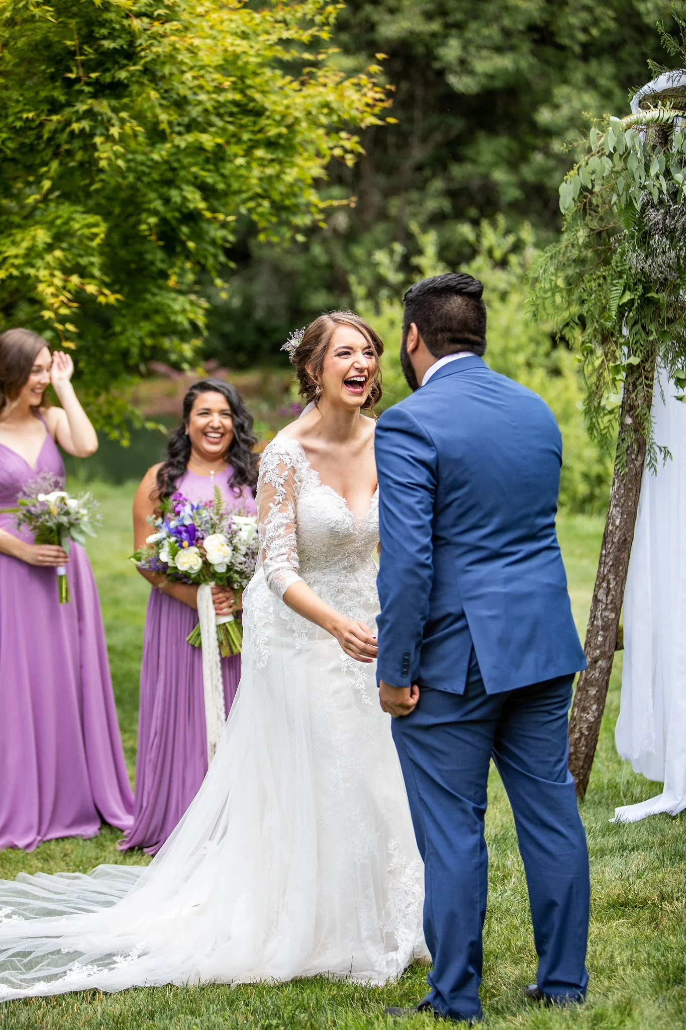 Candid Wedding Photographer Portland Oregon