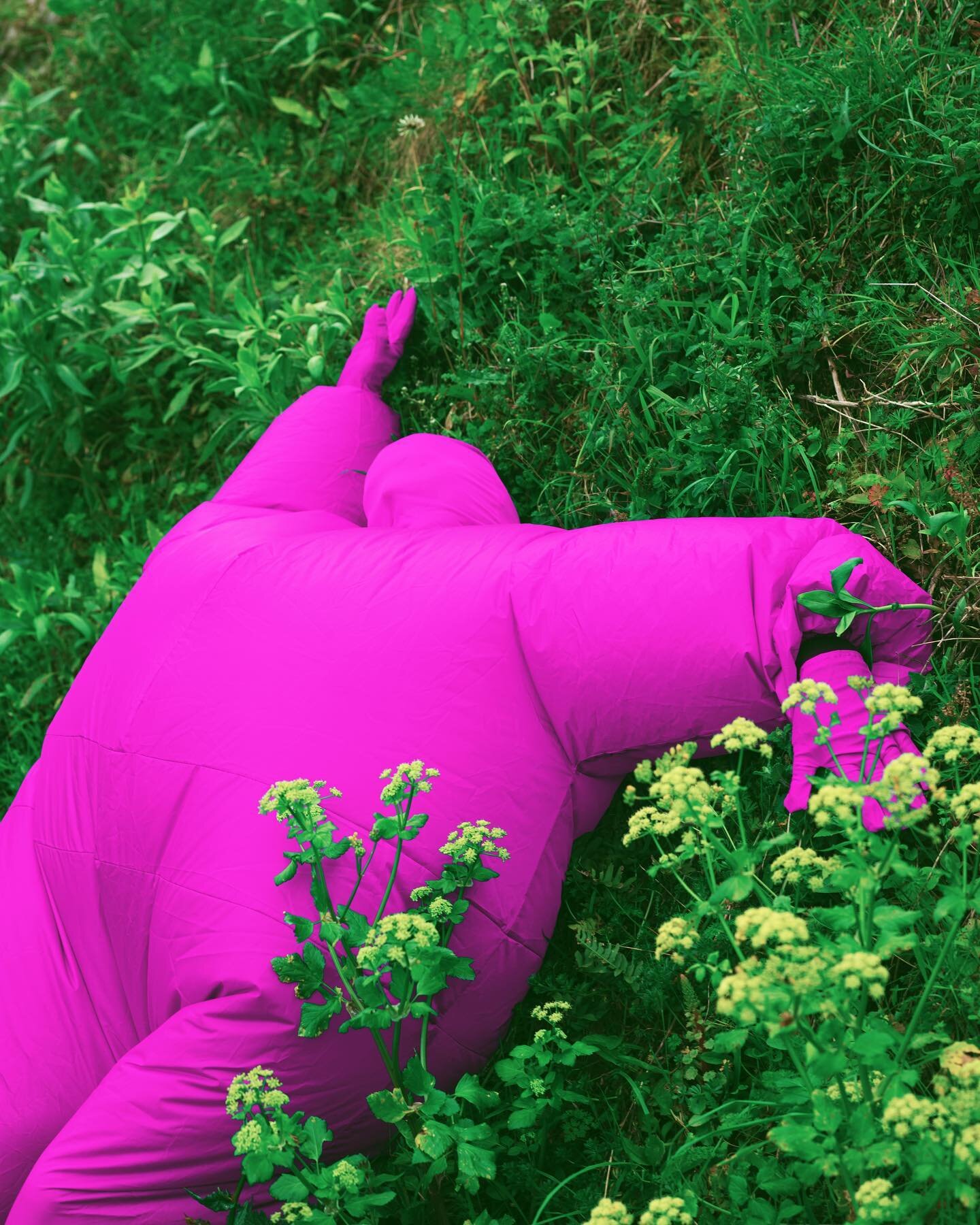 One of my favourite shoots from my series &ldquo;Menopause Musings&rdquo;
One of my conceptual symptoms of menopause- Guess what is is 🌸