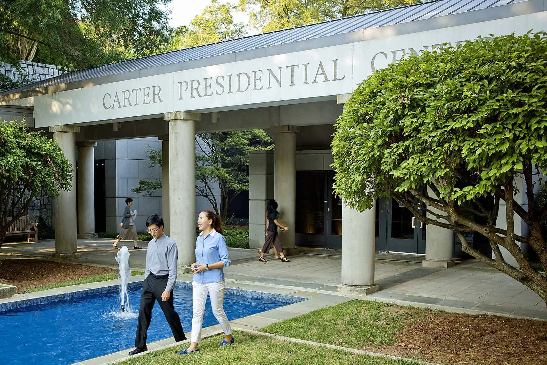 Carter Center Presidential Library and Museum 441 Freedom Parkway, Atlanta 404-420-5100 Highlights of the Carter Center Presidential Library and Museum include a 30-minute film about the presidency, children's exhibits, a life-size replica of the Oval office, Jimmy Carter's presidential documents, memorabilia, and touch-sensory video screens with questions visitors can ask the former president. Special exhibits available as well. ALL TOURS ARE SELF-GUIDED. Hours: Monday-Saturday 9:00 am - 4:00 pm Sunday 12:00 pm - 4:00 pm Maximum of 50.