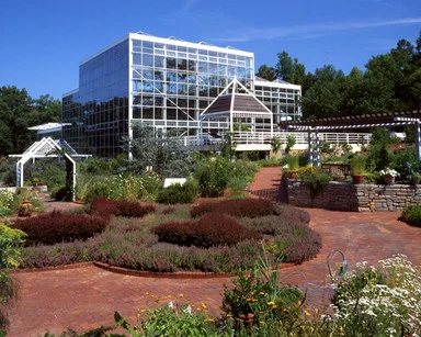 State Botanical Garden of Georgia 2450 S. Milledge Avenue, University of Georgia, Athens 706-542-1244 The State Botanical Garden of Georgia, a unit of the University of Georgia, is a 313-acre facility featuring various theme gardens, plant collections, a conservatory and over 5 miles of nature trails. Hours: Monday - Saturday 9:00 am - 4:30 pm Sunday 11:30 am-4:30 pm