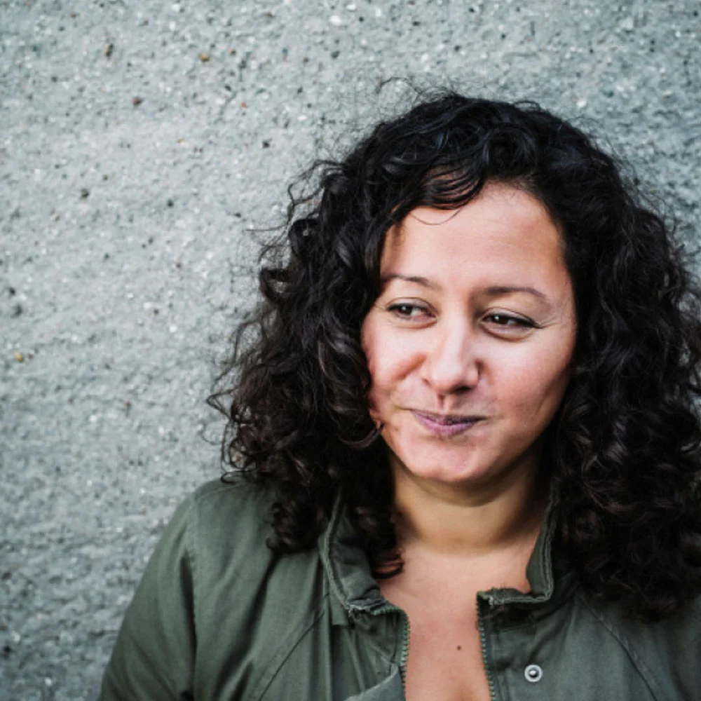 1x1_Sandra-Schwartz.jpg