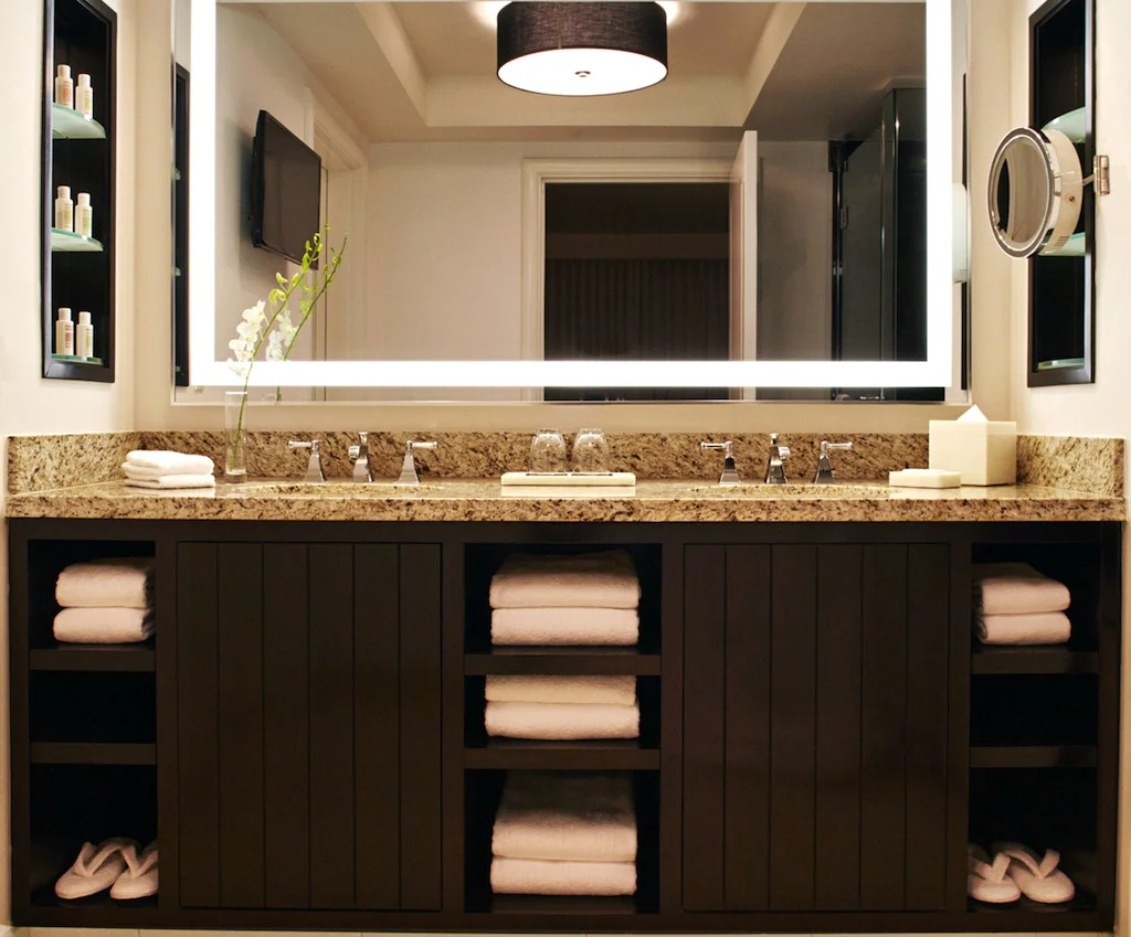 hotel 4.jpg