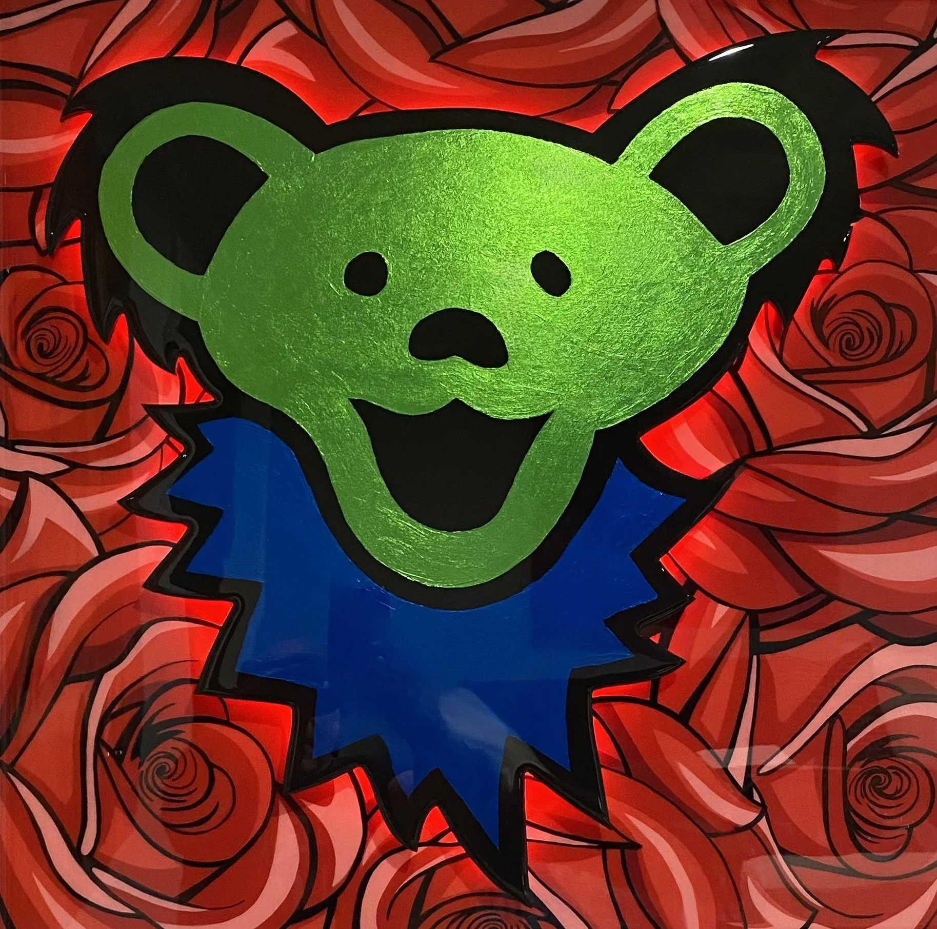 SCARLET BEAR