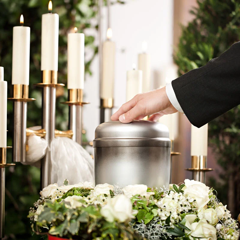 CherokeeMemorial_image_Urn_funeral.jpg