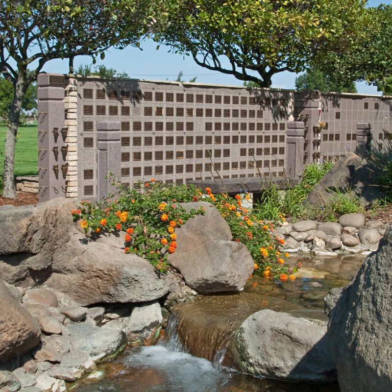 CherokeeMemorial_image_CremSpec_Cascade.jpg