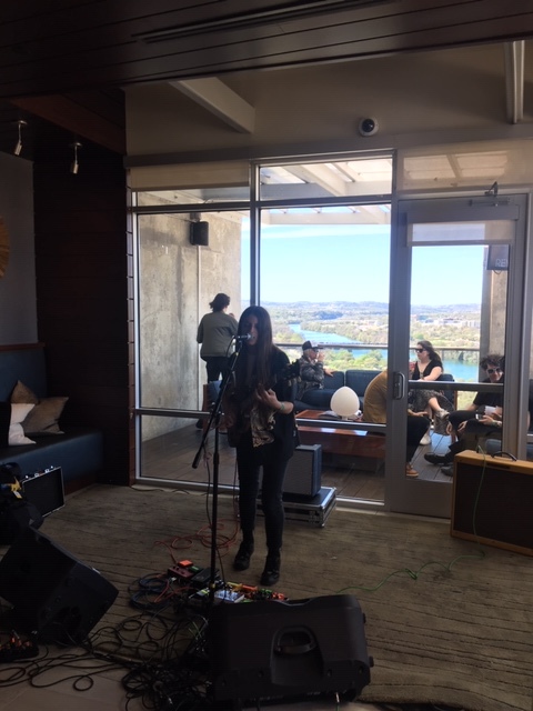 GIUNGLA live at a rooftop showcase.