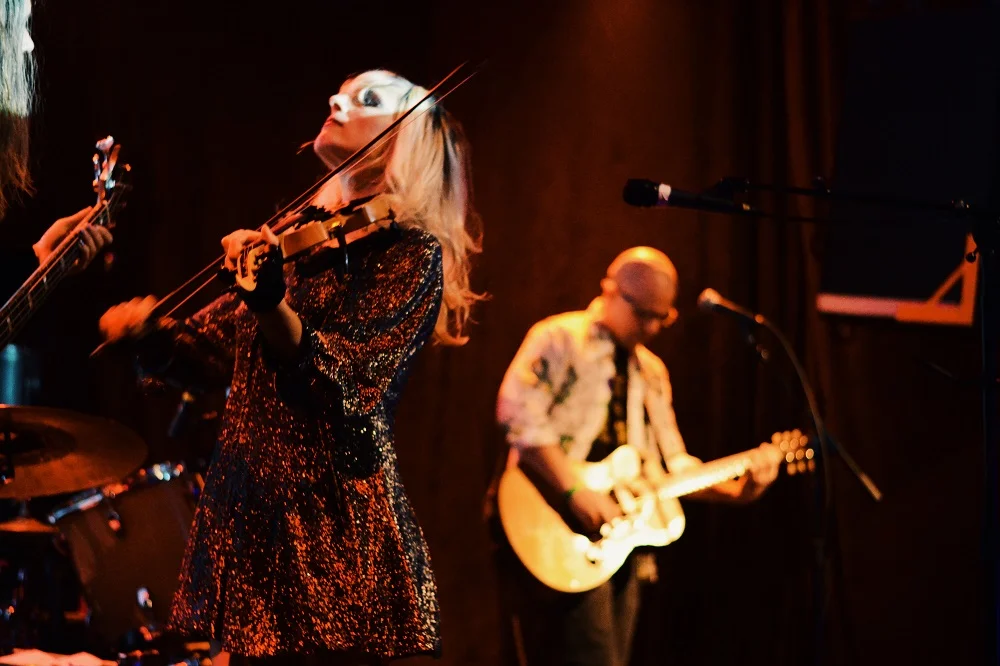 Sivan & strings; photographed by Elsa Tanoukhi.