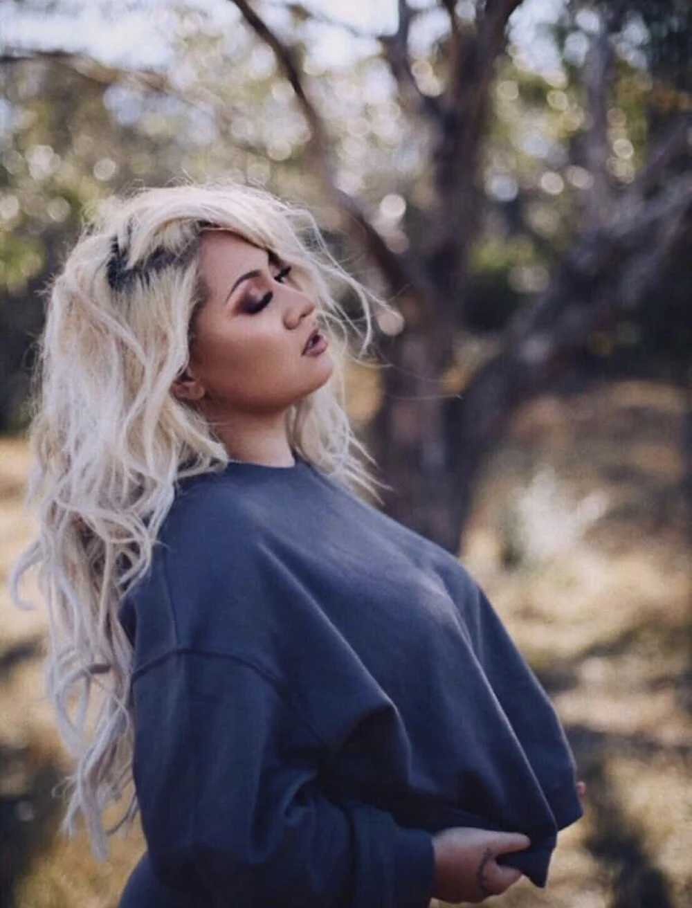 Rising star Bea Moon; press photo.