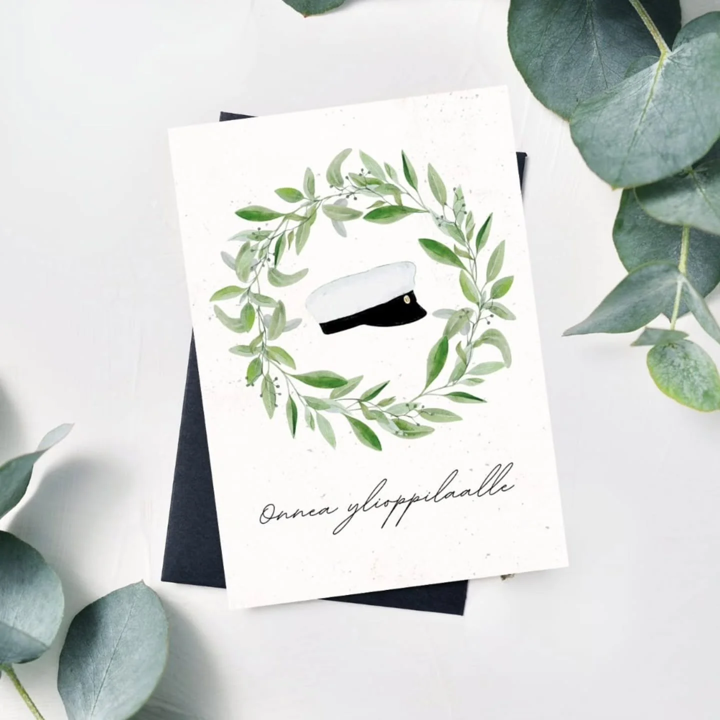 Ylioppilaskortteja kaikkiin juhlahetkiin! 🌹
Tee valmistujaisista ikimuistoinen ja muista tuoretta ylioppilasta persoonallisella Nordic Design -onnittelukortilla!

#hyggeandmoreofficial #nordicdesign #ylioppilaskortti #onnittelukortti #valmistujaiset
