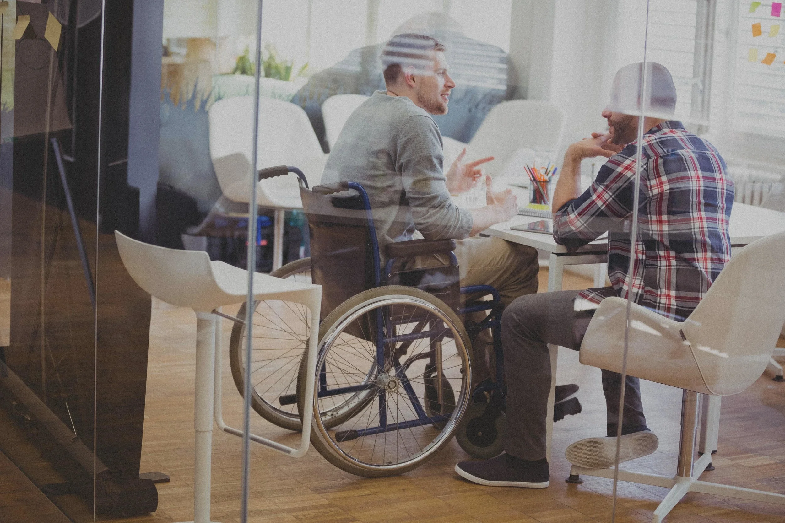 wheelchair.meeting_e2.jpg