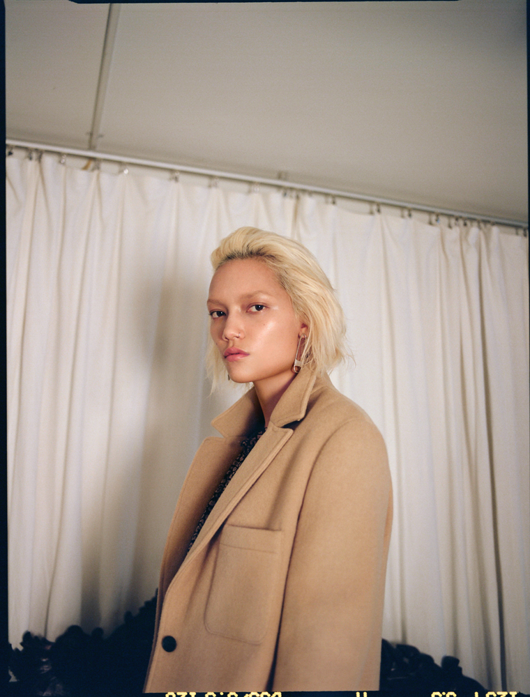 022-46A KMC_RMK F_RGB EXTRA 1.jpg