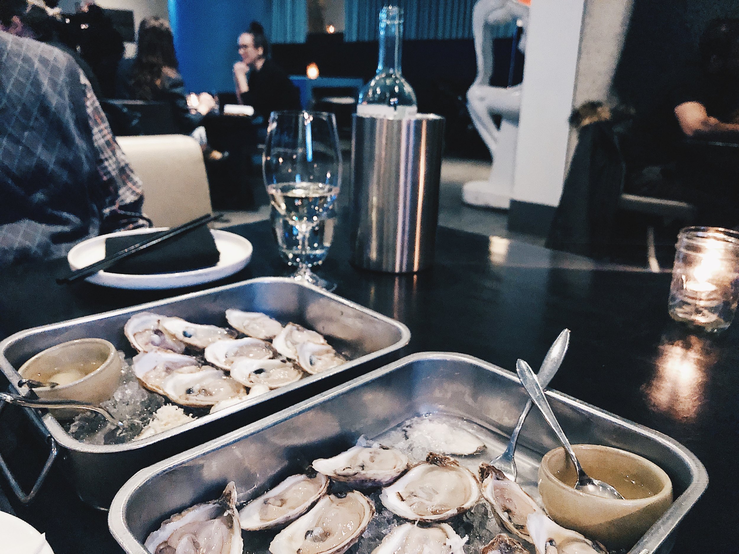 $1 Oysters and Mandrarossa ‘Jummare’, Pinot Grigio , Sicily, Italy