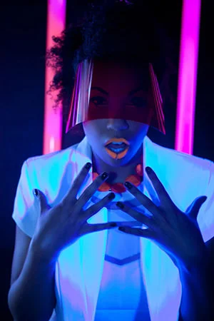 AMANDA THOMAS: THE BLACK LIGHT CAMPAIGN