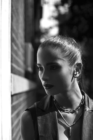 SARAH BARLOW: FASHION-FORWARD EDITING