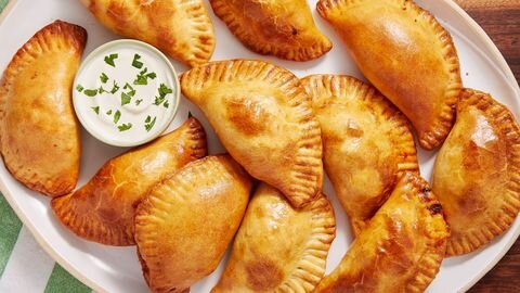 Empanadas (1 Dozen)