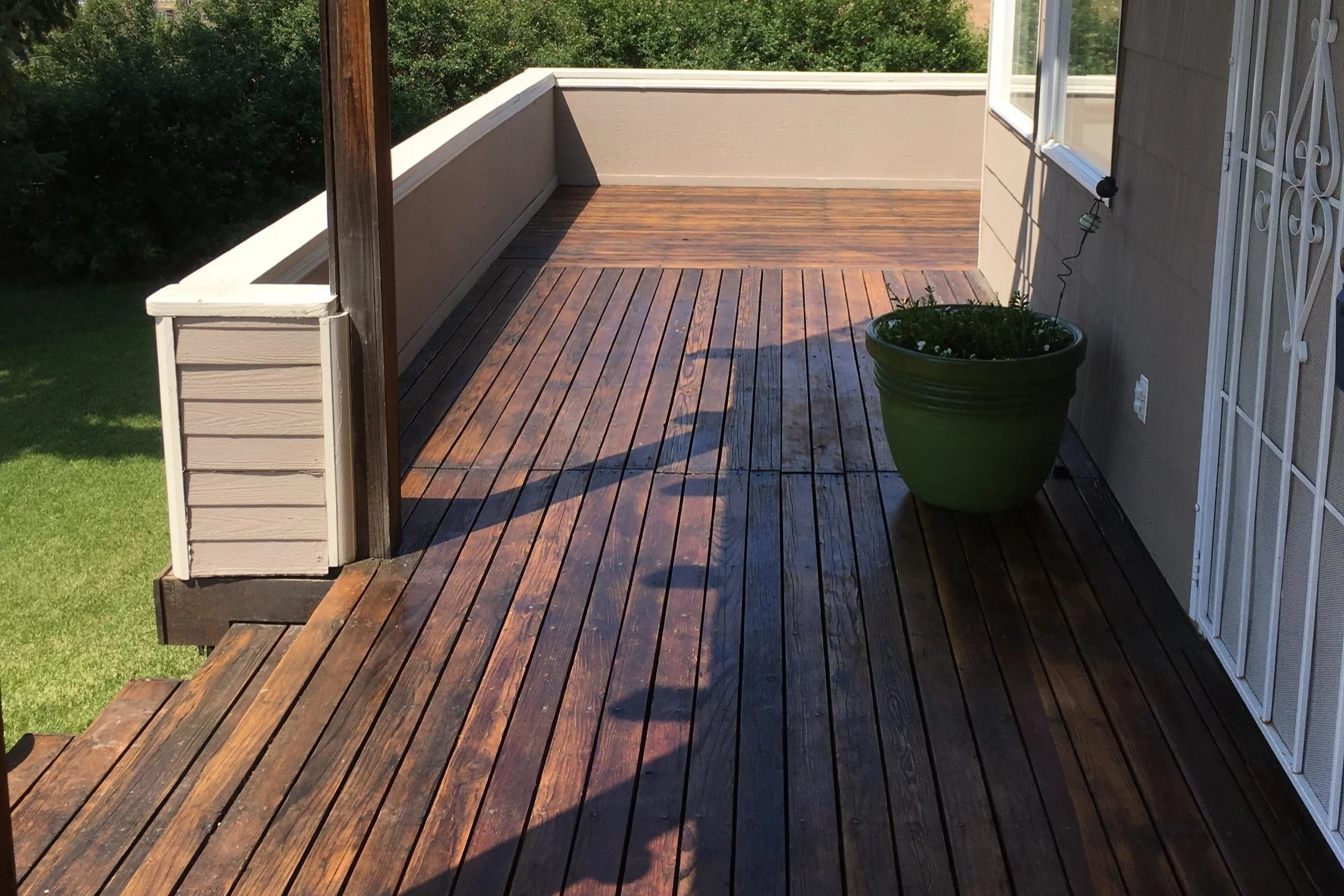 Deck 4.jpg