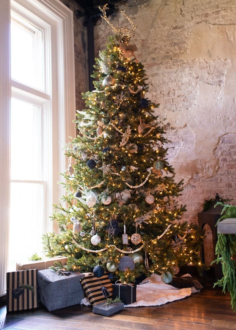 Get the Look: Choose Your Christmas Tree Style — Half Full