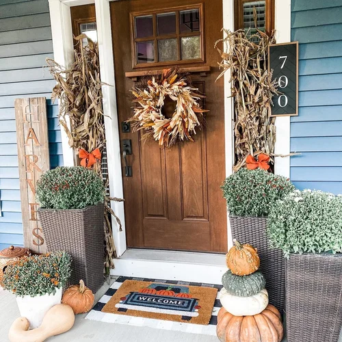 Fall Front Porch: Autumn-Inspired Doormat