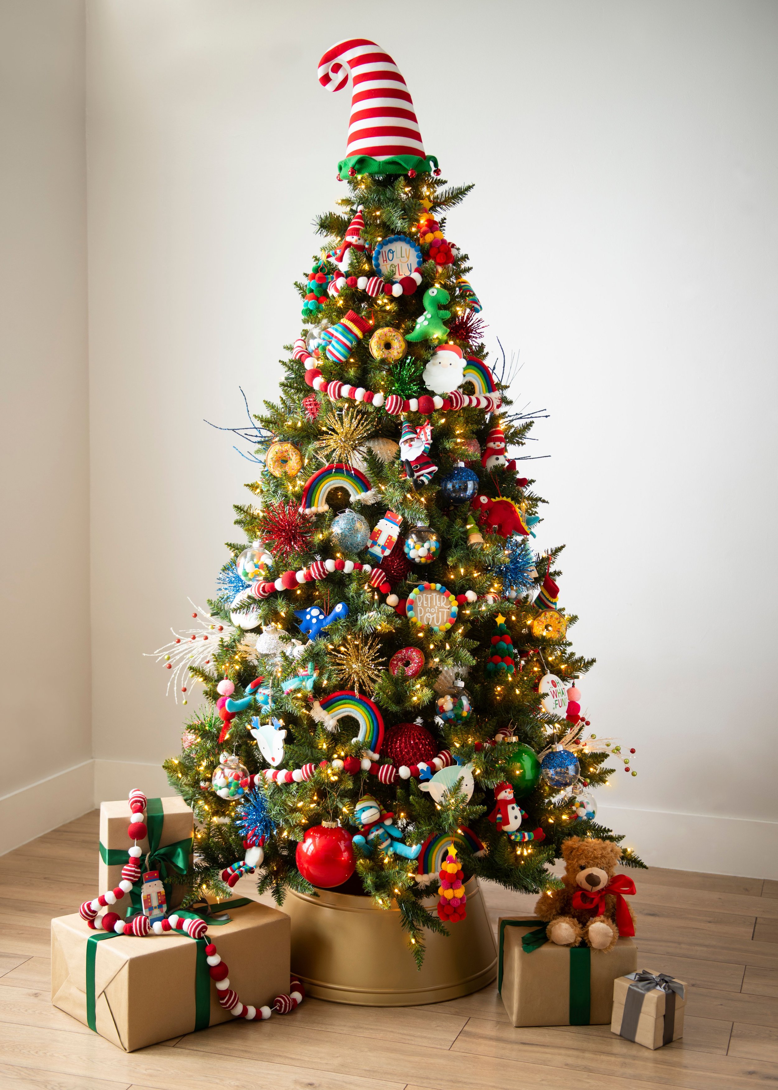 12 Themes for Christmas Decoration Ideas and More - Macy's Guide