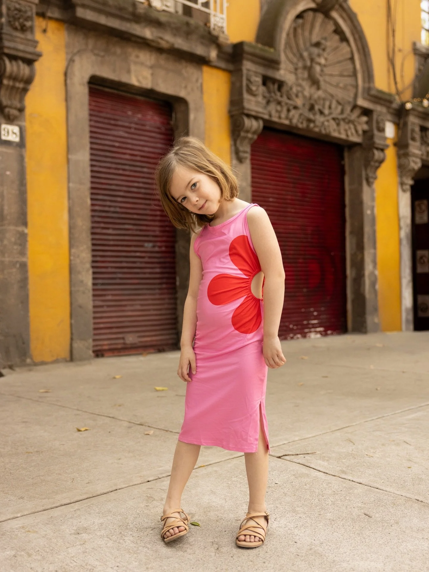 We thought Christmas break needed more pink💕🌴

Condesa, Chapultepec Castle and park, Centro District, Palacio de Bellas Artes, Museum of Anthropology, and more.