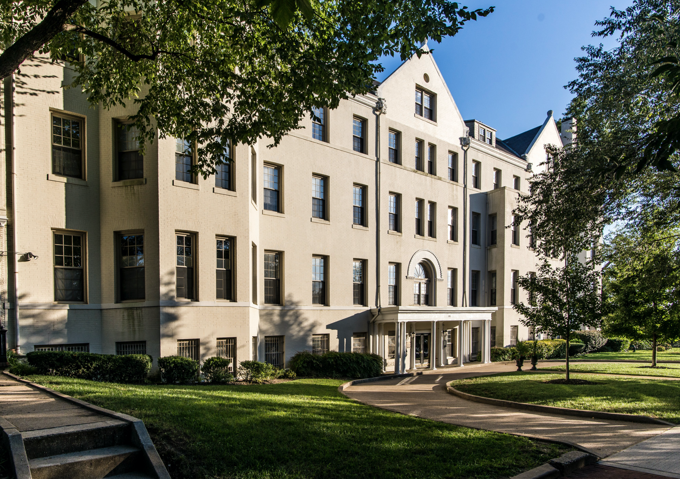 Carolina on the Hill