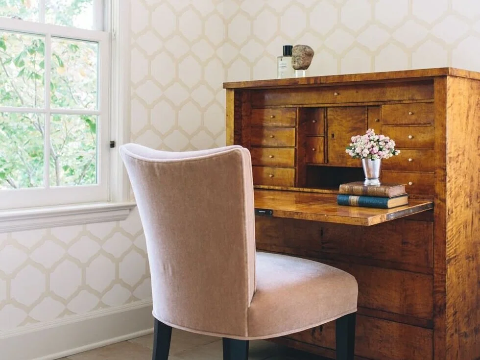 7 Expert Desk Organization Ideas for a Beautiful and Inspiring Work Space