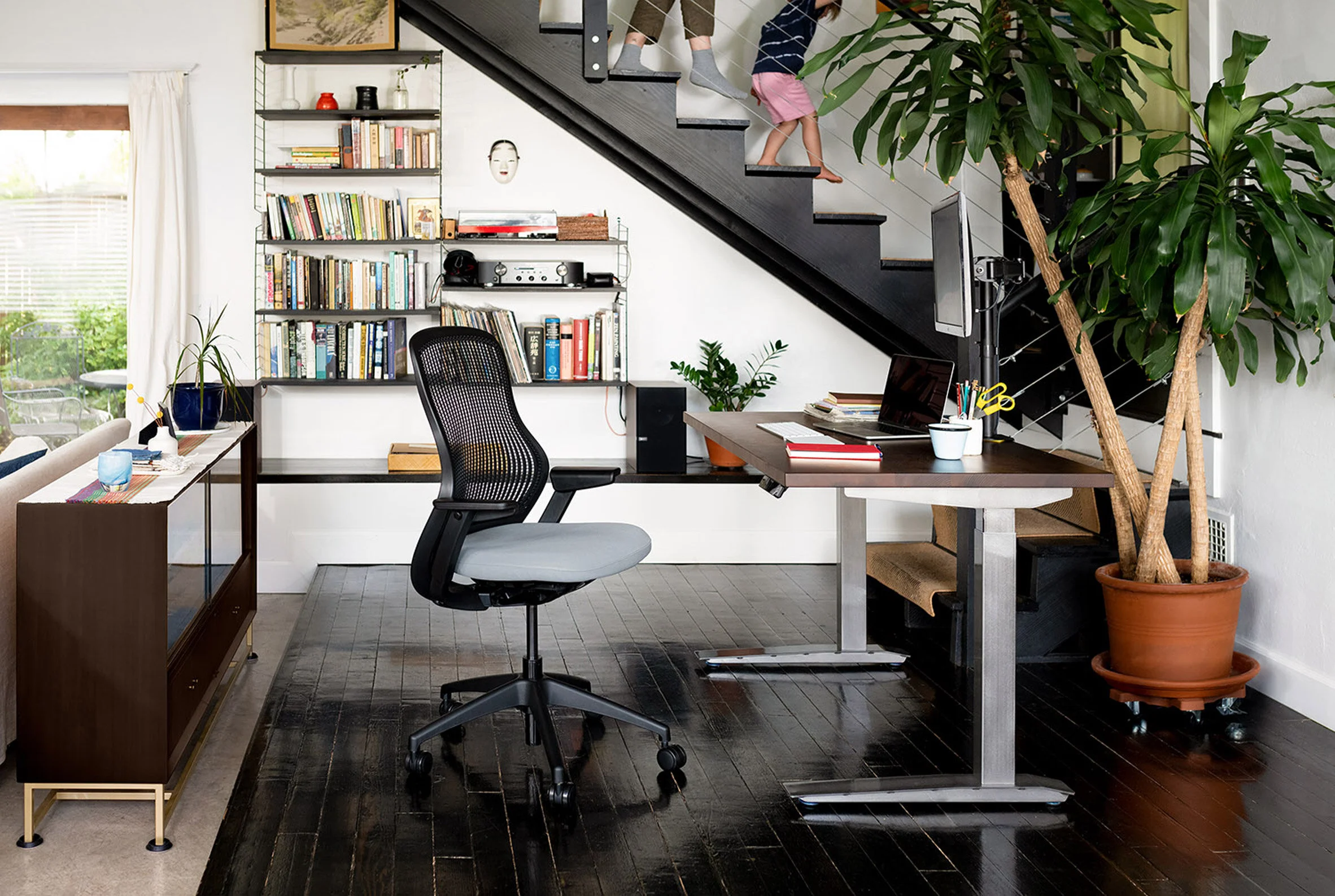 Furniture Brands Herman Miller and Knoll Announce Merger