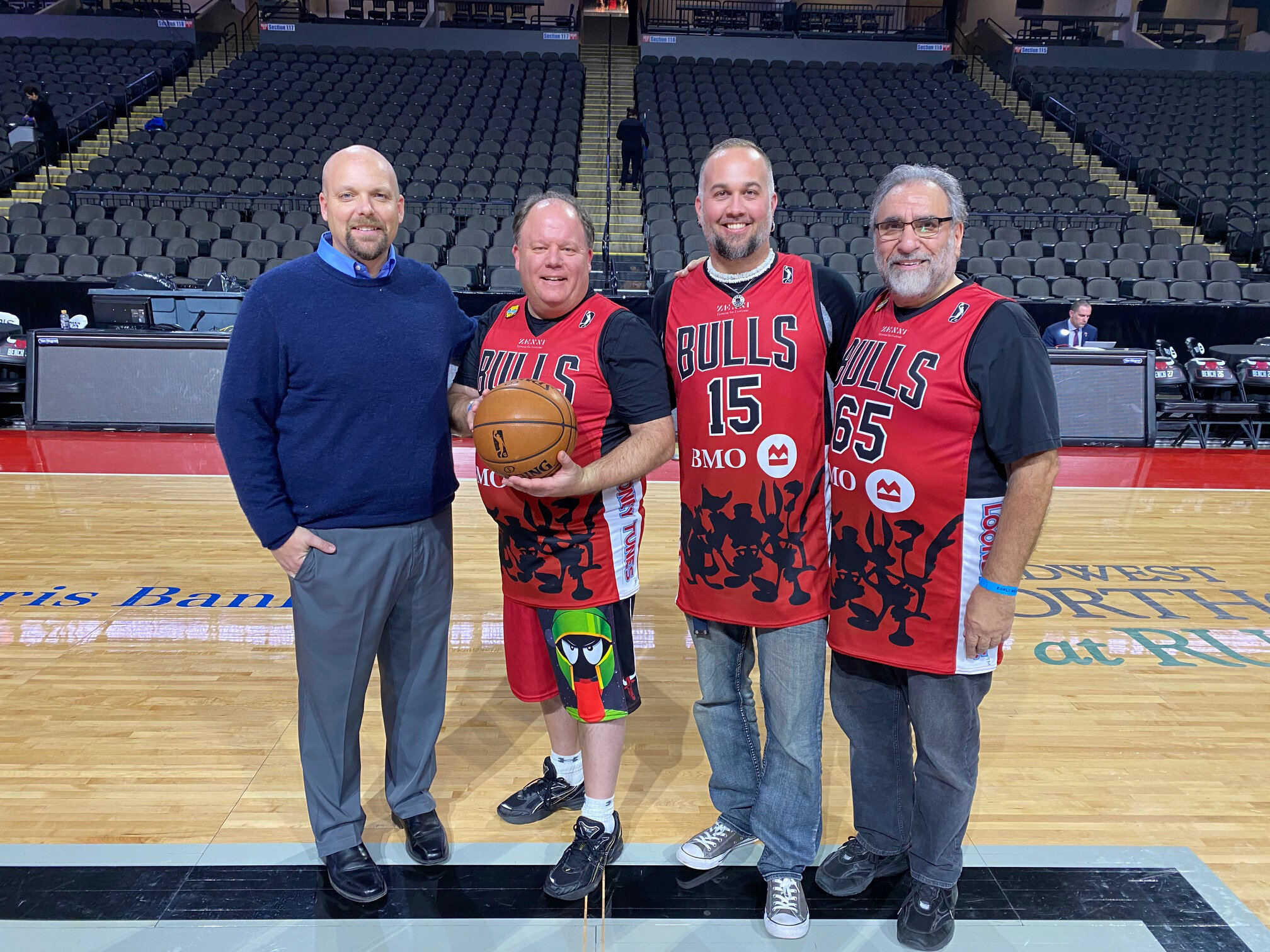 Chuck Jones Basketball Big Draw- Windy City Bulls, Chicago — Chuck Jones  Center for Creativity
