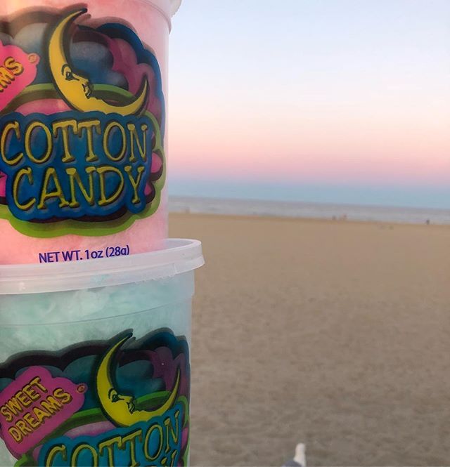 Cotton candy skies! #nofilter #thecandycorner #lifeisshorteatcandy