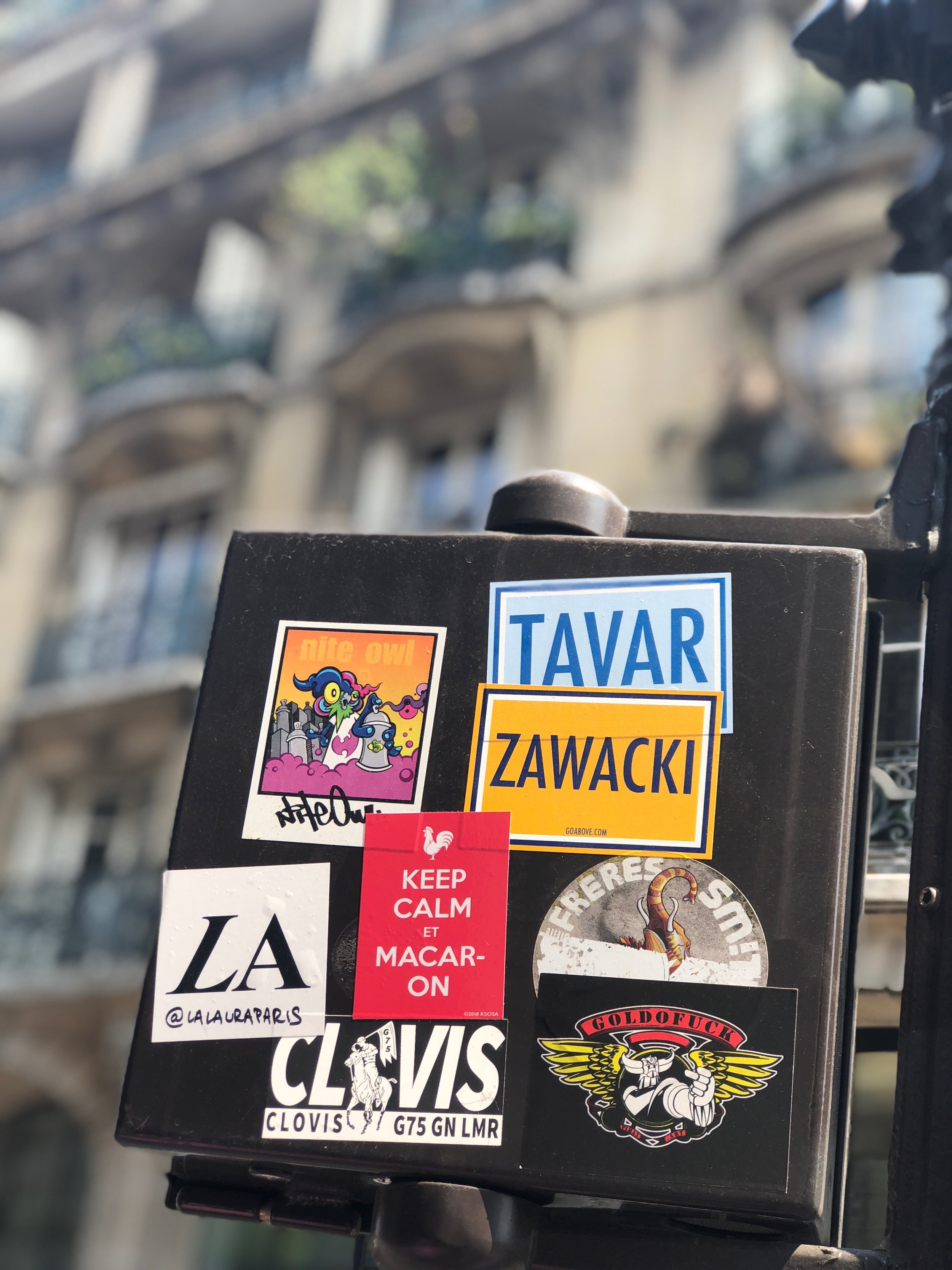 Rue des Archives Paris, France July 26, 2018 Photo by KSosa We're in France this week. Why not make a sticker just for them? 🇨🇵️