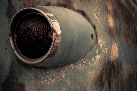 Actualized wills place sprinkles on their ‘donut creation canvas’.