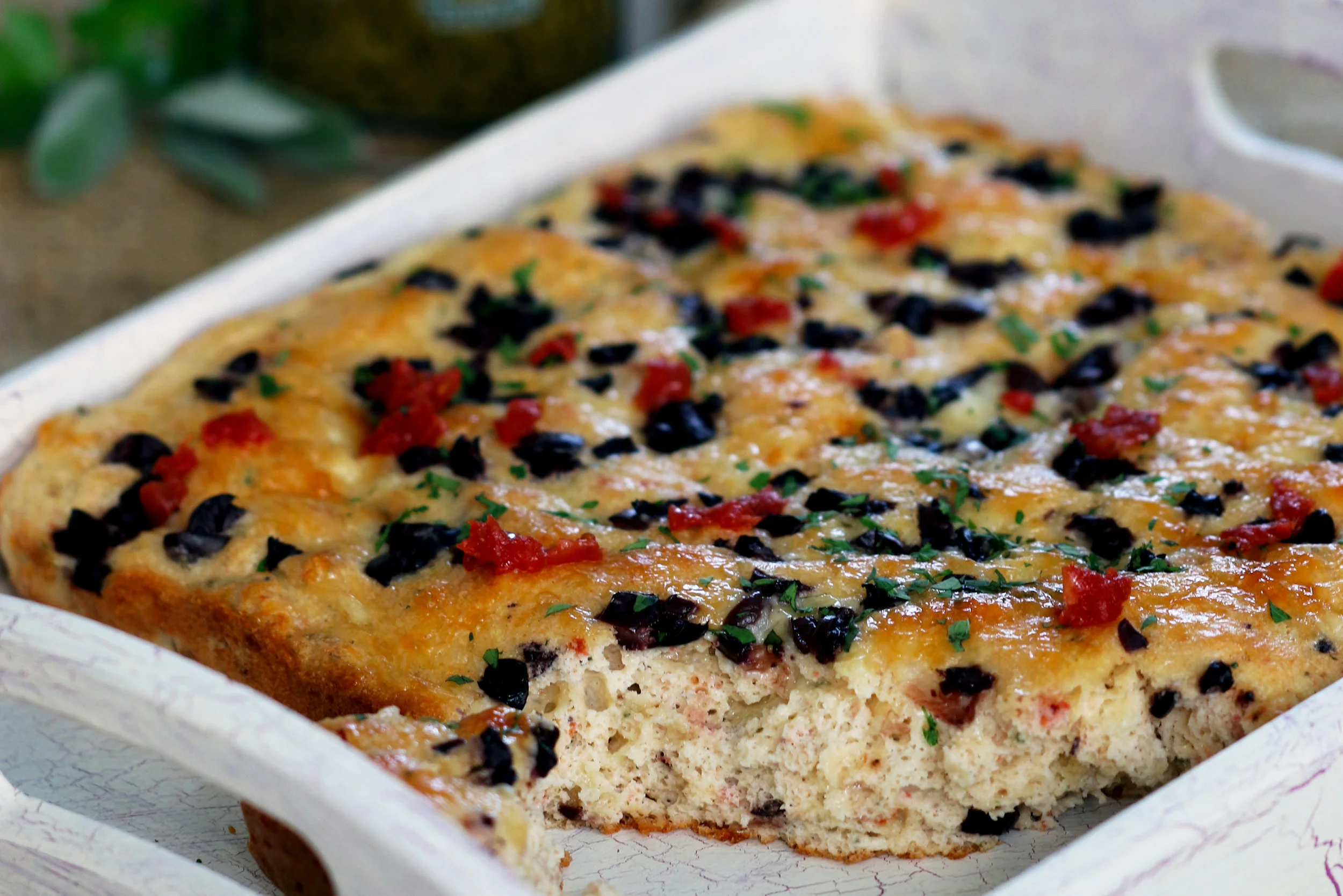 BEST LOW CARB KETO ITALIAN FOCACCIA BREAD.jpg