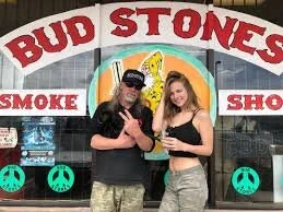 Bud Stones Smoke Shop