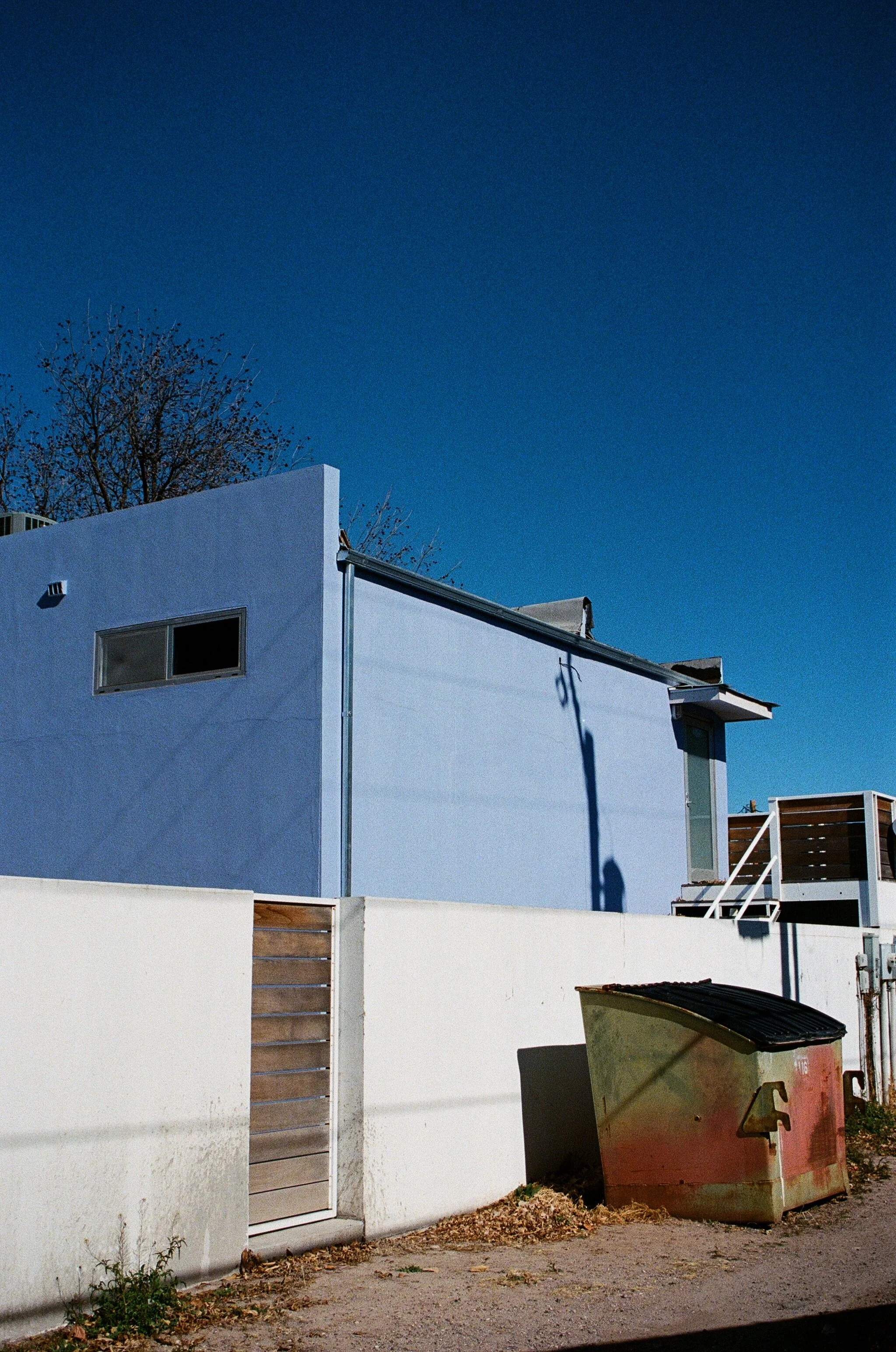87030001.JPG