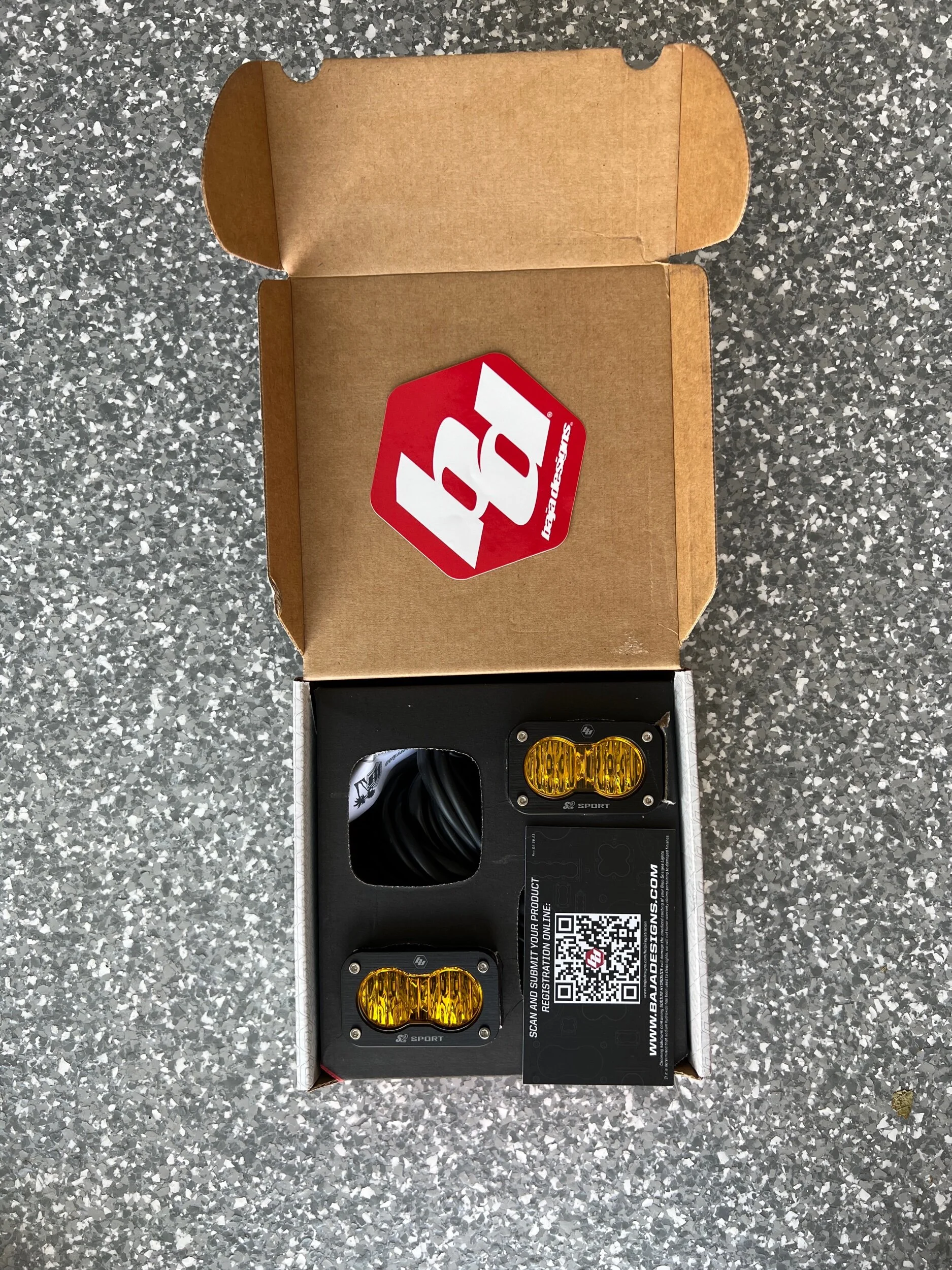 802598FD-80BA-4BB6-B9CE-8D9A795873D2