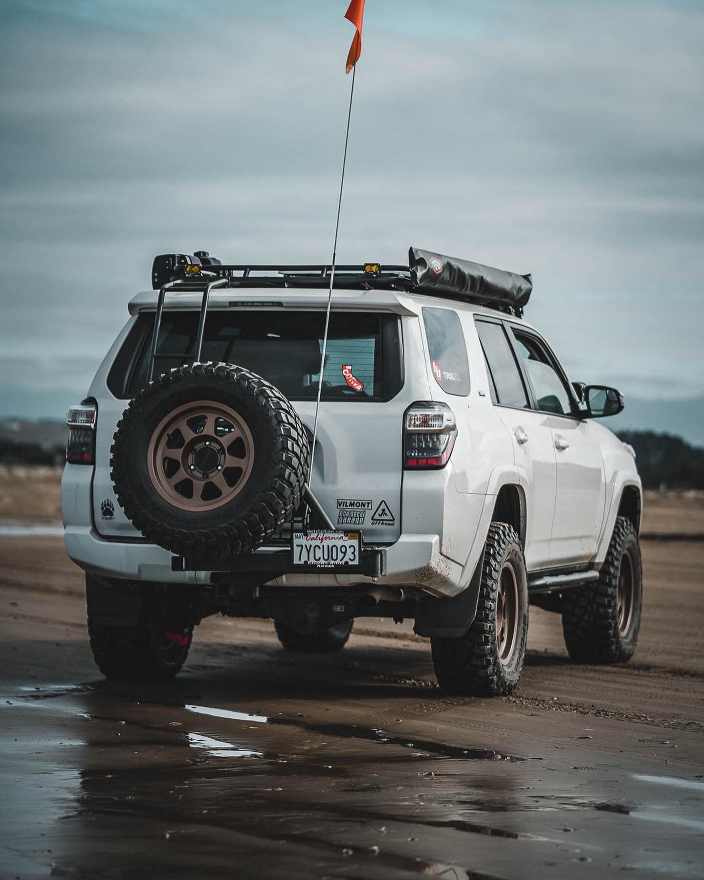 First time running the @rigdsupply UltraSwing was on my 5th gen 4Runner. I later upgraded to a 2019 Tundra and didn&rsquo;t want to go full bumper or use the space in the bed to carry my spare so I picked up another Rigd supply tire carrier the Mega 
