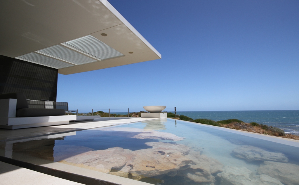 2014062270_03_Banham Architects_Avalon Bay House_Annetta Ashman.JPG