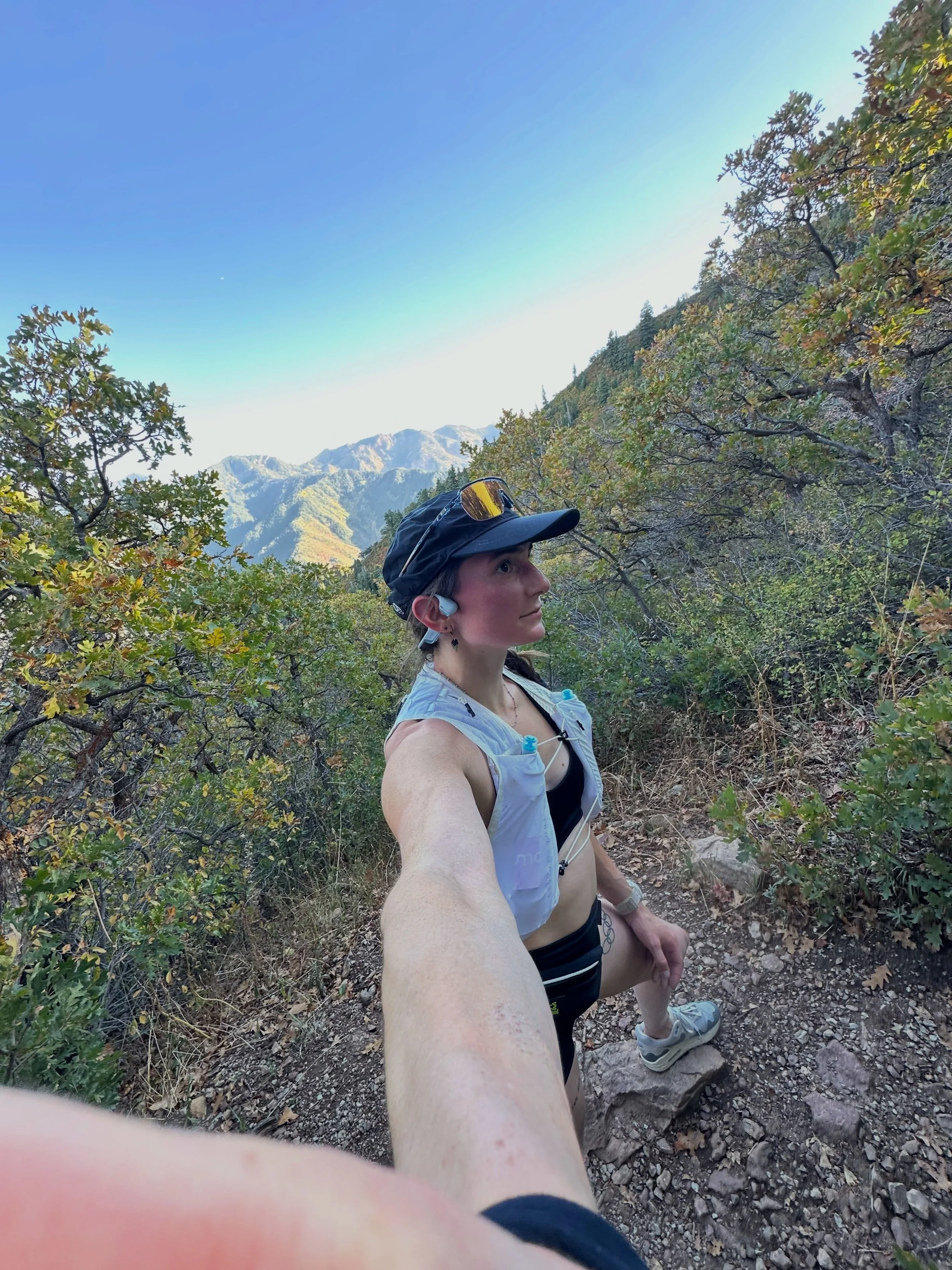 Sometimes I&rsquo;m in awe that I live in such a beautiful place that this trailhead is only a 12 min drive from my house 🥹🤩 

I&rsquo;ve said this before but now that the best trail running season is back I&rsquo;m reminded just how much I love th
